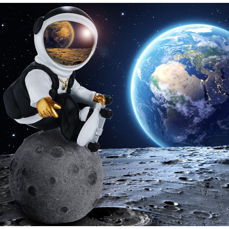 BRUBAKER Decorative Astronaut Skateboarder on the Moon 24 cm Spaceman