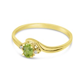 14k Yellow Gold Oval Peridot And Diamond Ring (Size 7)