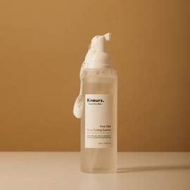 Knowles Knours Foam Toning Essence 150ml Hypoallergenic Brightening Vegan Toner / Knours 놀스 폼 토닝 에센스 150ml 저자극 브라이트닝 비건 토너