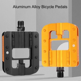 Folding Bicycle Pedal, Aluminium Alloy Bicycle Pedal with Non-Slip Nail, Space-saving, Suitable for a Variety of Models