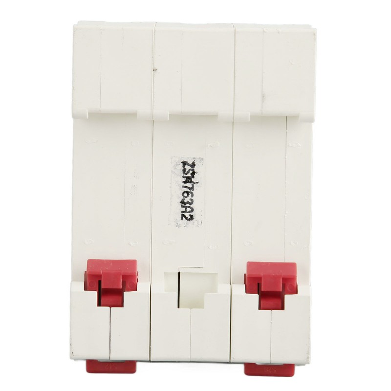 3P Direct Current Circuit Breaker Practical Small Circuit Breaker for