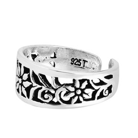 AeraVida Exemplary Nature Inspired Pretty Delicate Flower Themed .925 Sterling Silver Toe Ring or Pinky Ring - Size 7