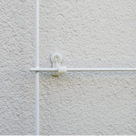 Windhager 4 x 32 x 16 x 33 mm Metal Trellis Wall Mount Replacement Bracket for Wall and Facade for Climbing Plants Durable and Stable White 05720