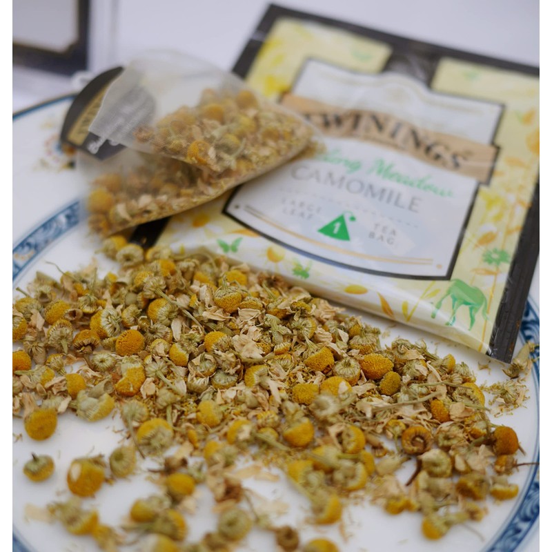 Twinings Discovery Collection Budding Meadow Camomile, 30 Large Leaf Pyramid