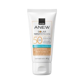 Protector Solar Facial Triple Proteccin, FPS 50, Efecto Mate, Medio 2.0 con cido Hialurnico, 40g  Anew Avon                                           