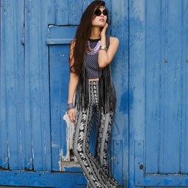 Leumoi 5 Pcs 60s 70s Costume for Women Disco Outfits Hippie Accessories Fringe Vest Boho Flared Pants Set for Carnival(Medium,Classic)