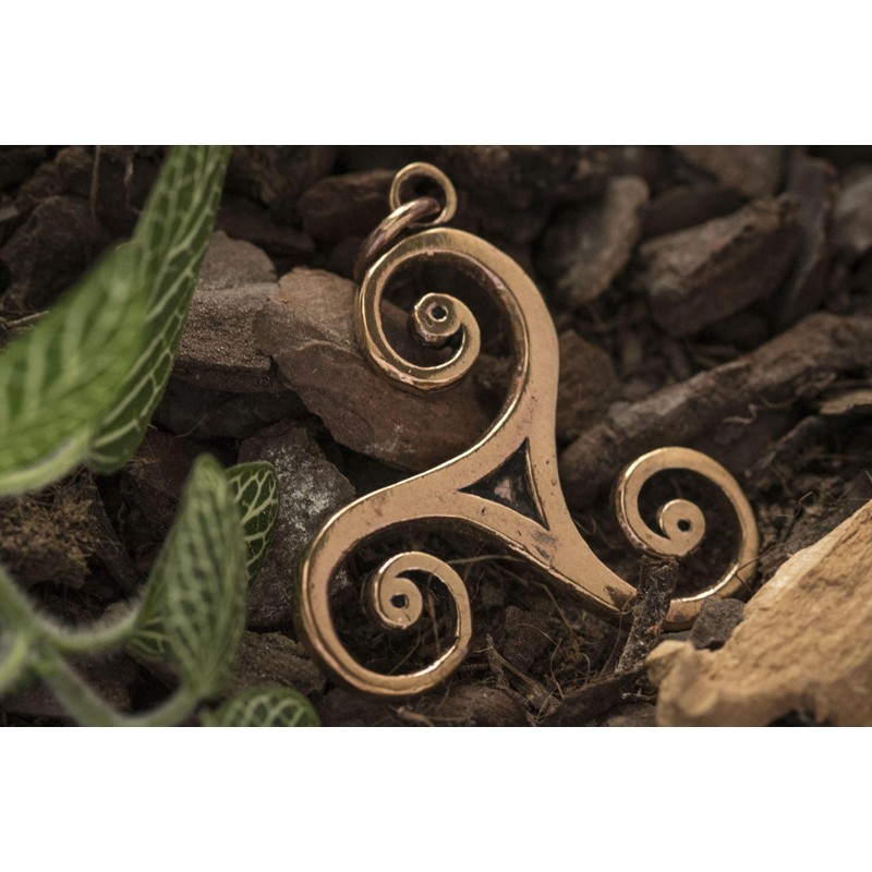 Windalf Trian Celtic Triskele Pendant 4 cm Bronze, Bronze