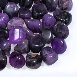 Green Aventurine Crystal - Tumbled Polished Stones - Polished Gemstones - Tumbled Crystals - Tumbled Stones - Natural Crystals - Crystal Decor - Wiccan Decor