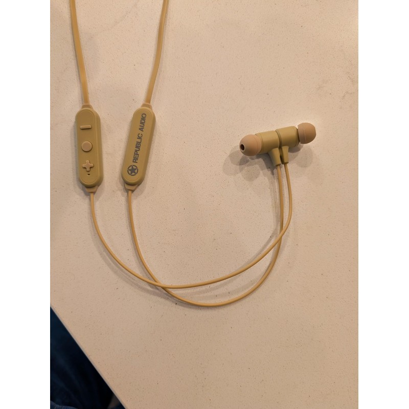 Republic Audio Echo-Alpha-1 Neckband Bluetooth Earbuds (Desert)