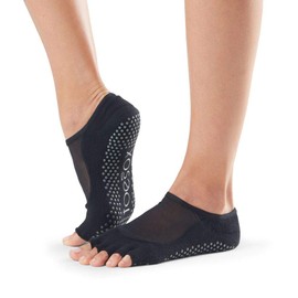 Toesox TOESL Unisex Adult Half Toe Luna Yoga & Pilates Grip Sock - Black, M
