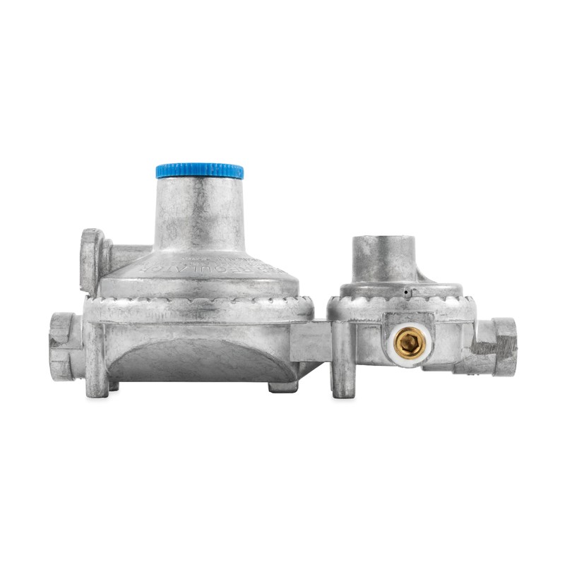Camco Vertical Two Stage Propane Regulator - Compatible with 20