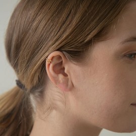 Gold Ear Cuff Earrings Trendy Ear Cuffs for Women Non Piercing Rhinestone Clip on Earrings Jewelry Gift