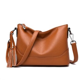 [エンプティオ] ショルダー バッグ フェミニン 斜めがけ きれいめ かわいい かばん 肩掛け オシャレ レディース レザー 2way カジュアル 普段使い 可愛い 旅行 コンパクト ポケット 韓国 大人 ストリート レトロ 社会人 プレゼント 上品 綺麗め カジュアルバッグ 小さい ミニ アクティブ 散歩 クラシック デート 綺麗 フォーマル シンプル 収納 入学式 アウトドア (ブラウン)