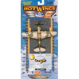 Hot Wings Planes P-40 War Hawk with Connectible Runway Die Cast Plane in Aviation Museums Nationwide