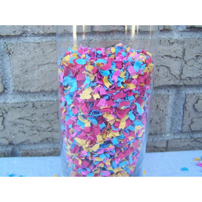 Melaine's Creations Winnie the Pooh party matching confetti | table