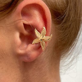 Cybche Boho Starfish Ear Cuff Wrap Earrings Summer Ocean Starfish Earrings Gold Star Ear Clip Earring No Piercing Cartilage Clip Jewellery for Women, Zinc