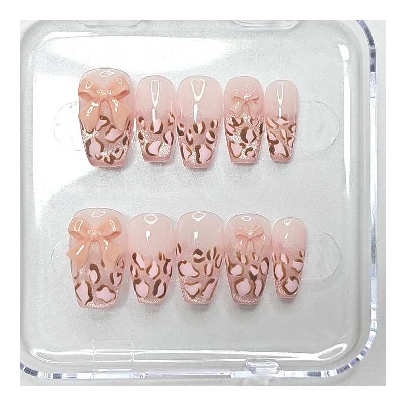 Pink Leopard Magnetic Homemade Nail Tips - Almond / 핑크