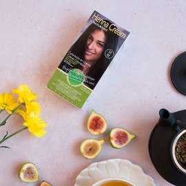 Naturtint | Henna Cream | Semi-Permanent Colouring Cream without Ammonia | +90% Natural Ingredients | Up to 12 Washes | 1.0 Black | 110 ml