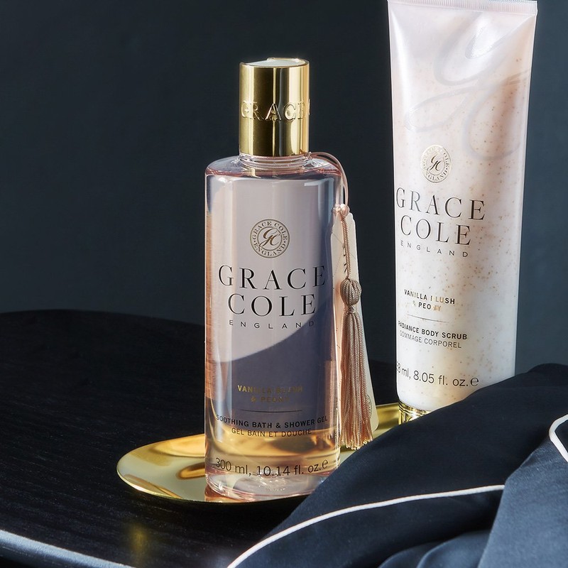 300ml Bath & Shower Gel by Grace Cole (Vanilla Blush