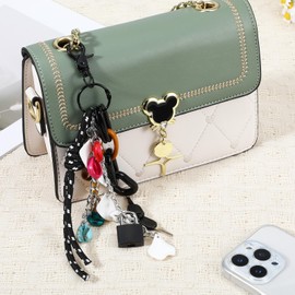 Yuanchu Aesthetic Keyring, Women's Bag Charms, Cute Bag Pendant, Shells, Lock, Key, Decorative Pendant, Car Keyring, Multi-Purpose Key Chain for Bags, Mobile Phones, Household, black