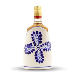 Ceramic Bottle Stand for Tequila, Mezcal, Wine, Oil and Vinegar - Blue and White Talavera Base Kitchen Decor Bottle Holder - Handmade and Hand-Painted in Mexico - Base Botellas Blanca