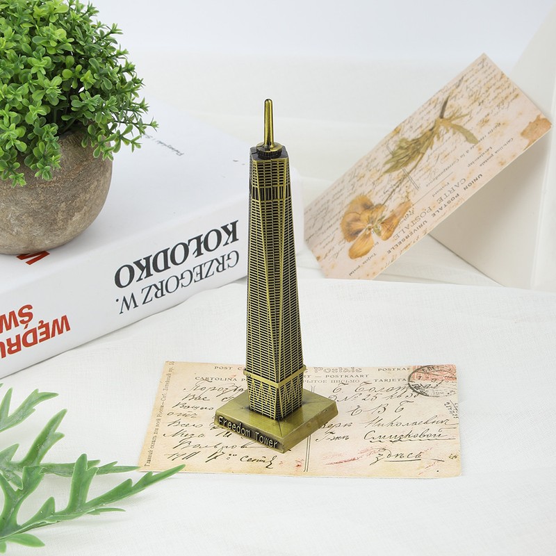 Novelty Metal New York Freedom Tower Model Home Office Decor