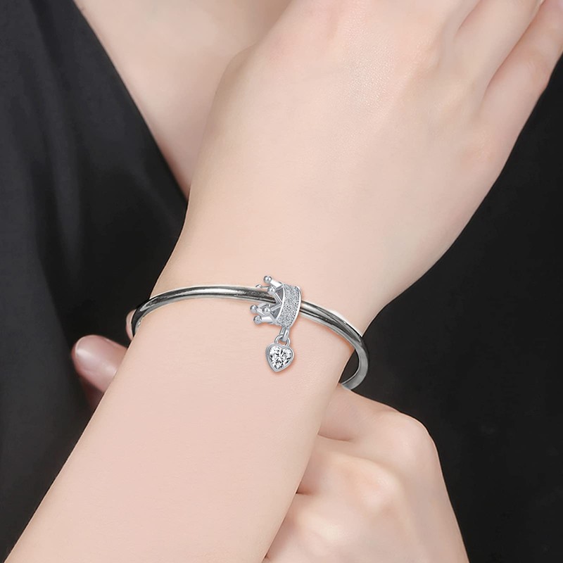 QeenseKc Married Couple Sweet Wedding Charm Bride & Bridegroom Bead