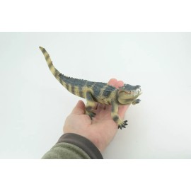 Collectible Wildlife Gifts Saltwater Crocodile Toy, Movable Jaws, Hand Painted Rubber Model 10" CH776 BB193