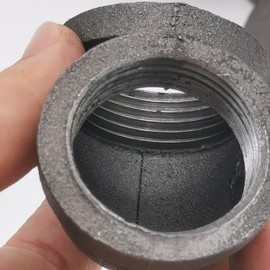 Jessica welcomes you 3/4" Pipe Fitting Elbow，1 Inch Elbow Pack Decorative Furniture Grade Iron Piping, DIY Retro Furniture Threaded Pipes and Fittings (4 PCS Dark gray)