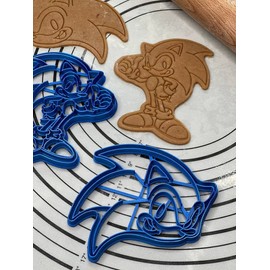 Set of 2 Sonic Cookie Cutters & Molds Produced by 3D Kitchen Art