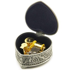 falado Emboss Alloy Metal Music Box Wind Up and Golden Movement Music Box for Christmas/Birthday/Valentine's Day (Heart Shaped, Song: Fantasia On Greensleeves)