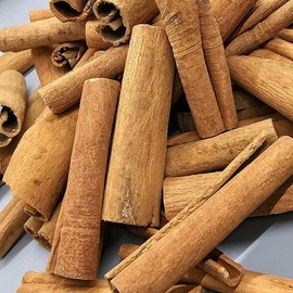 Cinnamon sticks Tea