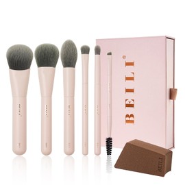 BEILI Mini juego de 6 brochas de maquillaje rosa suave. Brochas de viaje para base, contorno, iluminador y difuminado. Incluye esponja y caja de regalo.