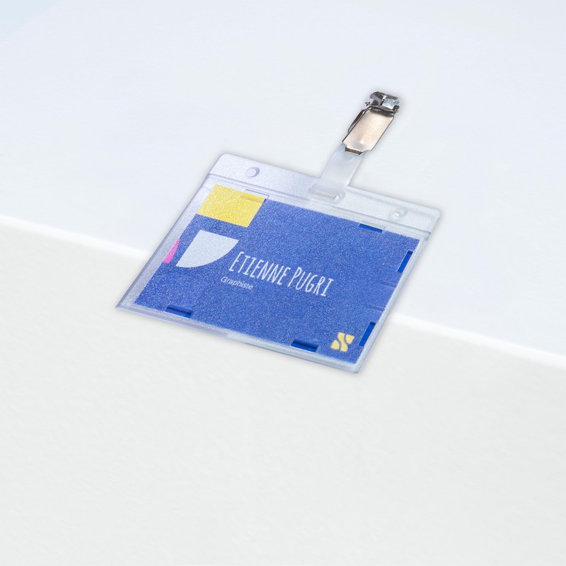 Avery 4826 Security Badge Holder with Clip, 85 x 54