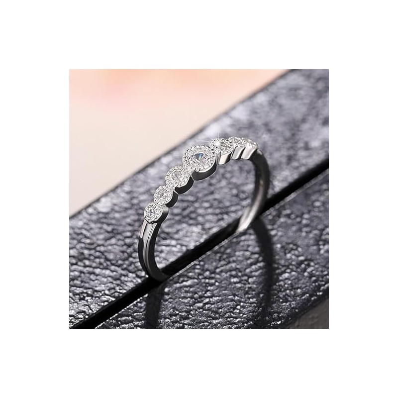 Simple ring, ladies' eternity ring. (8)