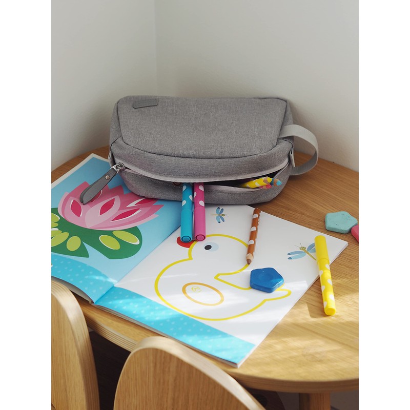 Béaba Geneva Waterproof Fabric Toiletry Bag with 2 Inner Pockets