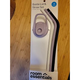 Room Essentials Tracker Chug Lid and 3 Silicone Straws Lavender, Black And White
