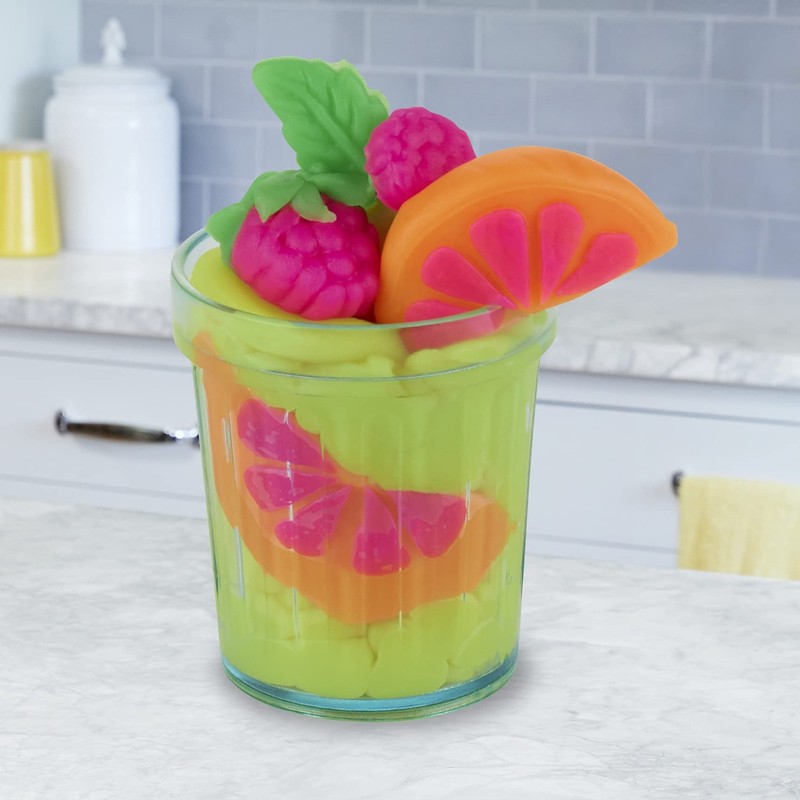 Play-Doh Play Doh Juice Squeezer Kitchen Set with Fun Fruit