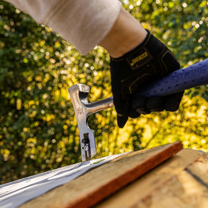 ESTWING Shingler's Hammer - 28 oz Roofer's Tool with Milled