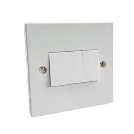 3 Gang 2 Way Light Switch, 10A 230V, White, 85mm x 85mm Square With Screws And Screw Caps - 1 Light Switch