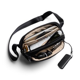 Bellroy Transit Sling (5 Litre Travel Shoulder Bag with Inner Division, Adjustable Shoulder Strap and Weather Resistant Design), black, Unit size