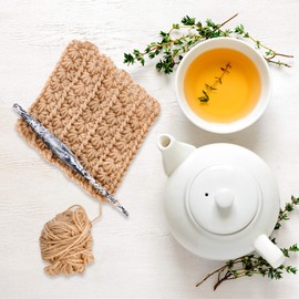 Ommi Ergonomic Handle Crochet Hooks | Handcrafted 7’’ Crochet Hook | Knitting Needle, Craft Yarn Weave | Best Gift! (Black & White, 6.5 mm) (I-010422)