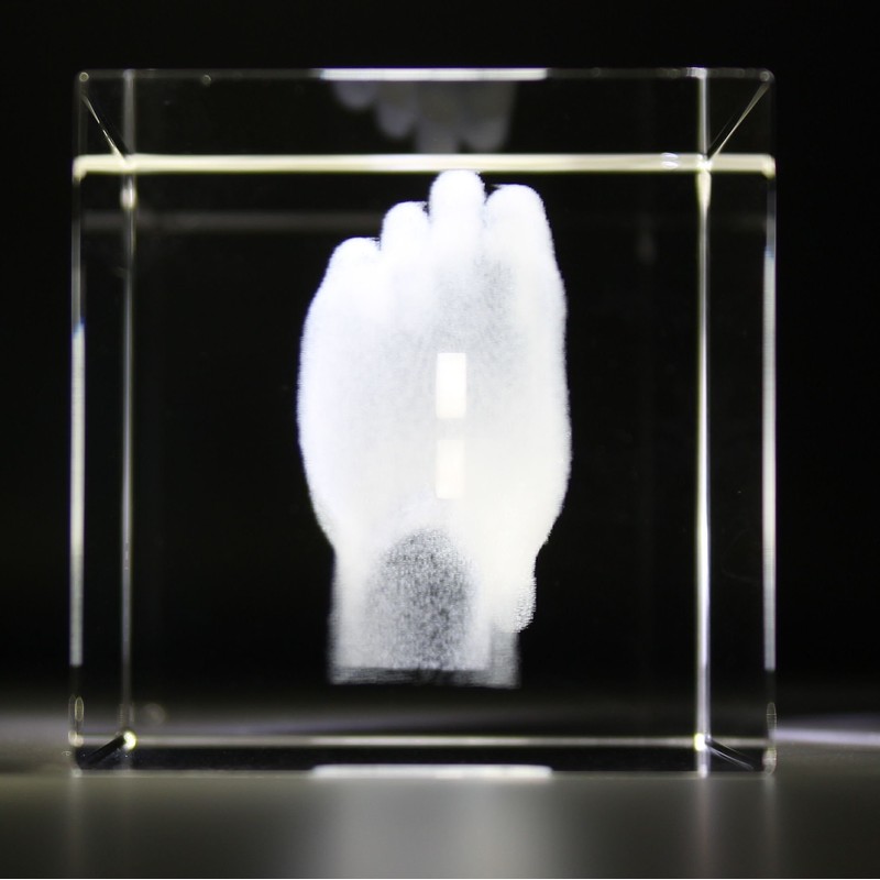 VIP-LASER 3D Glass Crystal with Engraving I Heart in Two