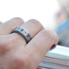 ALEXTINA Men's 8MM Stainless Steel Yin Yang Spinner Ring Ba Gua Feng Shui Eight Trigrams Signet Band Size 11