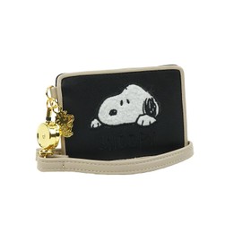 Emono Snoopy SNOOPY Pass Case, Commuter Pass Case, Reel Included, Card Holder, Card Holder, IC Card, Transportation, Commuting to Work or School, Cute, Stylish, Black