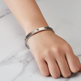 Philip Jones Stainless Steel Heart Bangle (7 Inch)