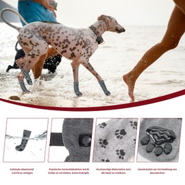 Voarge Pack of 4 Dog Socks with Non-Slip, Socks for Dogs, Adjustable, Non-Slip Socks Dog for Indoor and Outdoor Use, Paws, M