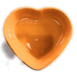 Fiesta® 19oz Medium Heart Bowl | Butterscotch
