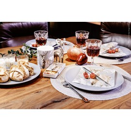 20 Napkins Deer in Winter Forest Winter Animal Snow 25 x 25 cm