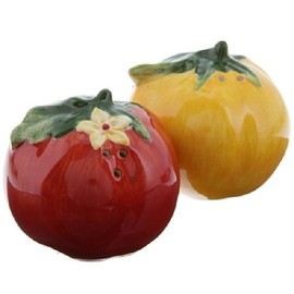 Fruit or Veggie Red and Yellow Tomatos Tomatoes Salt and Pepper Shakers Set